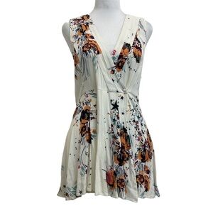 Free People White Back To Basics Floral Star Sleeveless Tunic Wrap Top